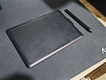 Графические планшеты: Wacom, Б/у, Размер A6, Кабель, Совместим с Windows — 1