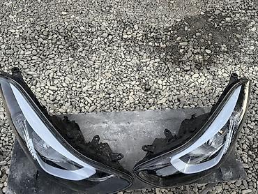 pro scooter: Hyundai Elantra (2013–2014) üçün ön faralar komplekti yenidir heç 1 ay — 2
