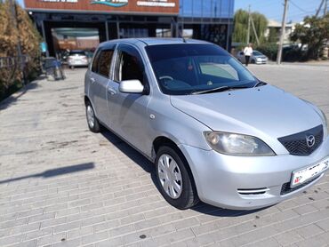 бу машина: Mazda Demio: 2006 г., 1.3 л, Автомат, Бензин, Хэтчбэк