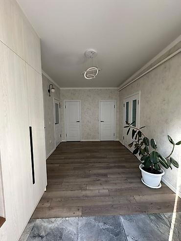 capital holding: 4 комнаты, 130 м², 5 соток, Аламедин (ГЭС-2), Риэлтор — 4