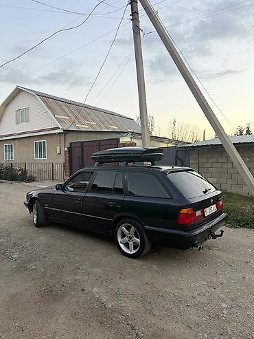 Унаа: BMW 5 series: 1994 г., 2.5 л, Кол менен иштөөчү, Бензин, Универсал — 2
