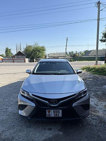 mercedesbenz milenium: Toyota Camry: 2020 г., 2.5 л, Автомат, Бензин, Седан — 2