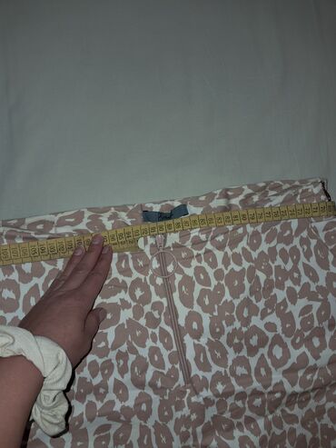 Pantalone: XL (EU 42), Normalan struk, Drugi kroj pantalona — 10