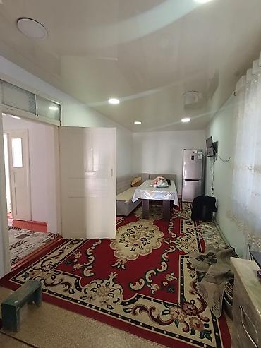 Продажа коттеджей и домов: 📌В селе Беловодское продается 2 дома на участке 26 соток. ▪️На — 21