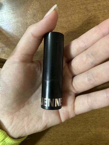 Göz üçün kosmetika: Kipriklər üçün tuş, Yves Rocher, İşlənmiş, Ünvandan götürmə — 2