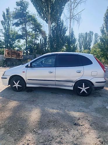 e6 3: Nissan Almera Tino: 2000 г., 1.8 л, Механика, Бензин, Хэтчбэк — 6