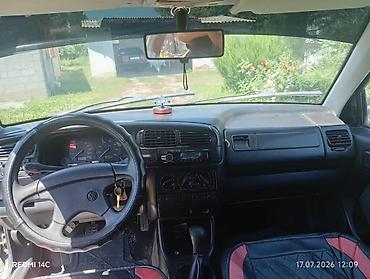 changan 2025: Volkswagen Vento: 1992 г., 1.8 л, Механика, Бензин, Седан — 3