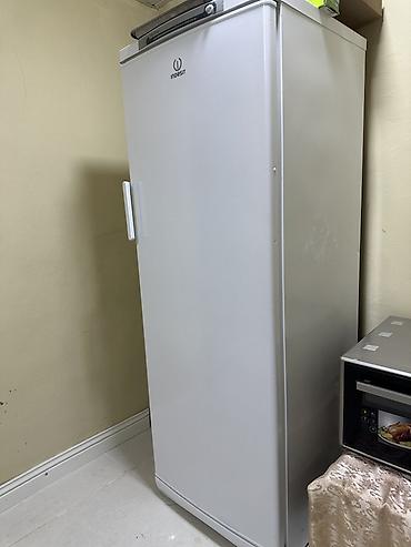 ventilyator satilir: Indesit dik dondurucu – No Frost - Brend/model: Indesit (üst paneldə — 5