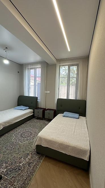 Продажа коттеджей и домов: 6 комнат и более, 412 м², 45 соток, Бишкек, ул. Матросова Собственник — 28