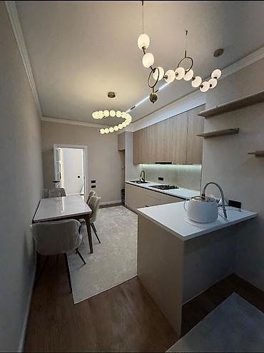 Продажа квартир: 2 комнаты, 80 м², Элитка, 2 этаж, Дизайнерский ремонт — 4