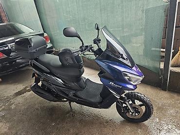 Скутеры: Тип скутера 150 куб. см, Бензин, Б/у — 10