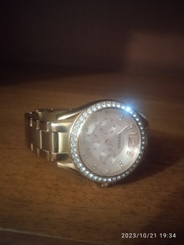 женские часы fossil: Наручные часы