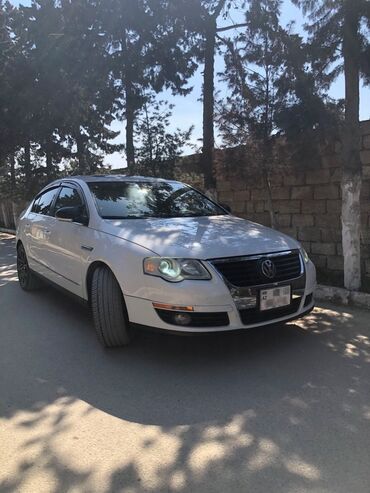Volkswagen Passat: 2 l | 2008 il Sedan