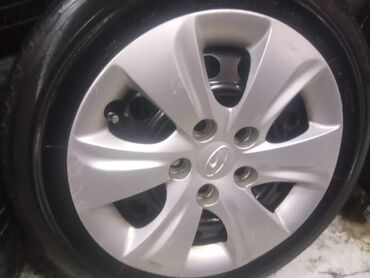 Disk təkərlər: İşlənmiş Disk təkər Hyundai 180 / 60 / R 15, 5 Boltlu -da lalafo.az — 15 Disk təkərlər: İşlənmiş Disk təkər Hyundai 180 / 60 / R 15, 5 Boltlu — 15