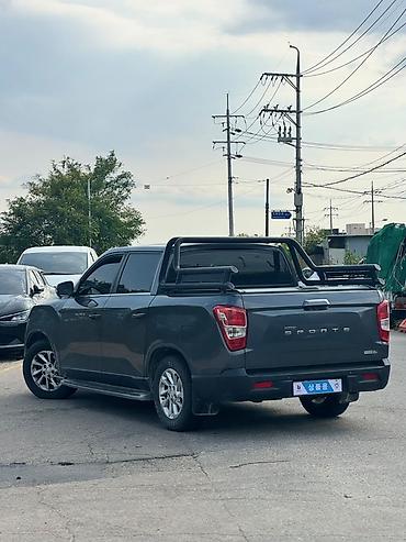 дешевые машины: Ssangyong Rexton Sports: 2020 г., 2.2 л, Дизель, Пикап — 3