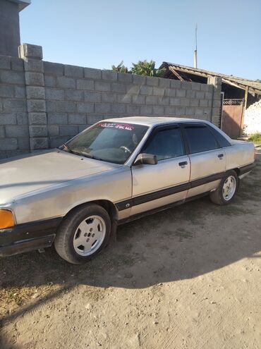 спринтер грузовой средний база: Audi 100: 1989 г., 2.3 л, Механика, Бензин, Седан