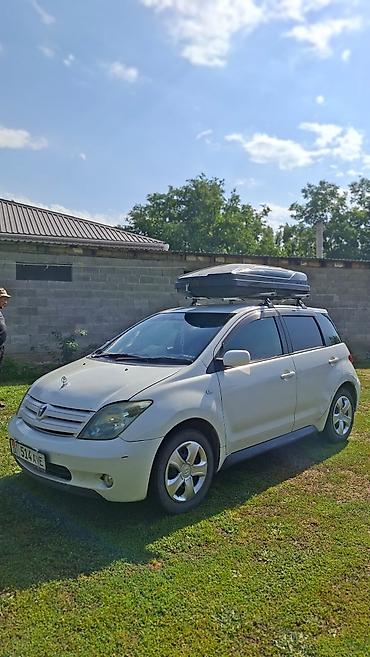 Транспорт: Toyota Ist: 2003 г., 1.3 л, Автомат, Бензин, Хэтчбэк — 1