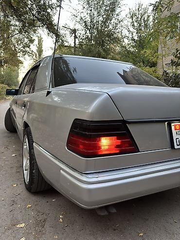 мерседес бенз с: Mercedes-Benz E-Class: 1992 г., 3.2 л, Автомат, Бензин, Седан — 8