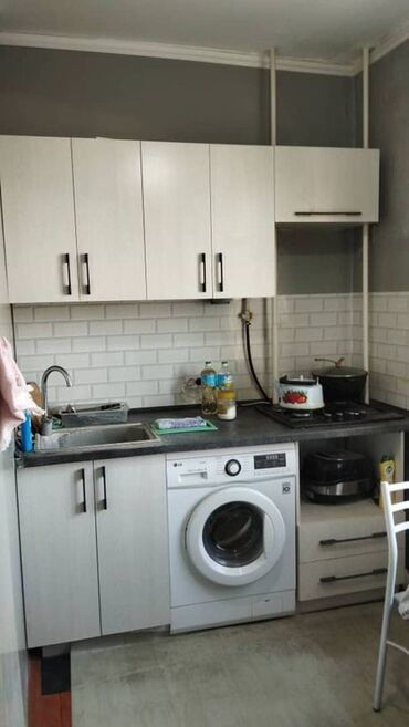сдаю 1 комнатную квартиру кок жар: 1 комната, 34 м², 105 серия, 3 этаж, Евроремонт