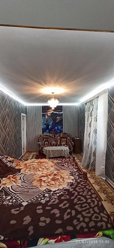 kombi şkafı: Salam. Sumqayit weheri 10 mk 5- mertebeli binanin 3- cu mertebesinde — 7