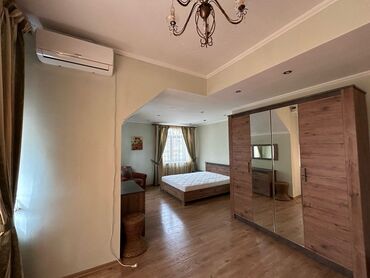 Долгосрочная аренда домов: 175 м², 5 комнат — 16