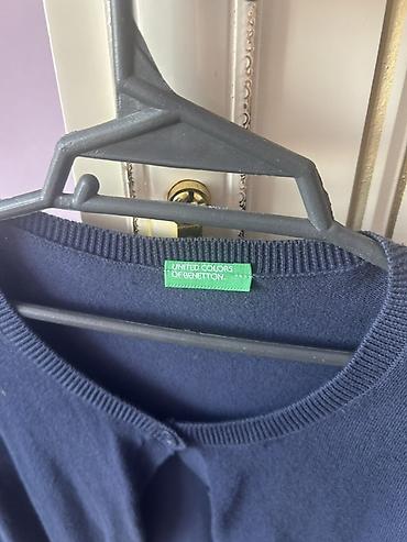 12 yas: United Colors of Benetton kardiqan - Rəng: tünd göy (navy) - Model — 2