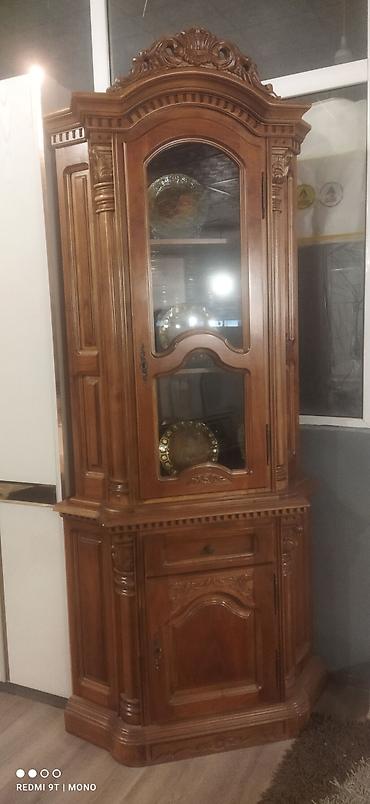 Bufetlər: Klassik dizaynlı bürüncoyunlu bufet-vitrin - Material: Təbiət ağacdan — 1