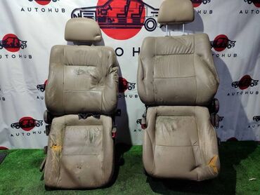 передние сидения: Переднее сиденье, Mitsubishi