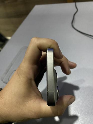 komputer core i5: IPhone 15 Pro, 128 GB, Natural Titanium, Simsiz şarj, Face ID — 4