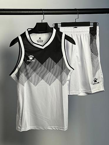 спортивка келме: Мужской спортивный костюм, Стандарт, Новый, цвет - Черный, Платная доставка, Самовывоз — 1