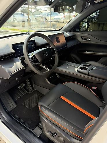 android bmw: Changan Uni-Z: 2026 г., 1.5 л, Автомат, Бензин, Кроссовер — 6