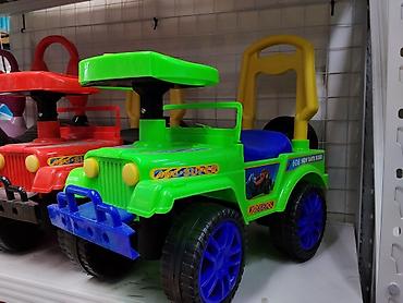 Каталка-машинка Jeep для детей - Яркая каталка в стиле внедорожника