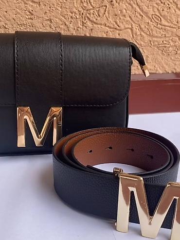 Torbe: Mona torbice samo 2800 dinara Kais 1700 dinara U setu 3800 dinara — 3