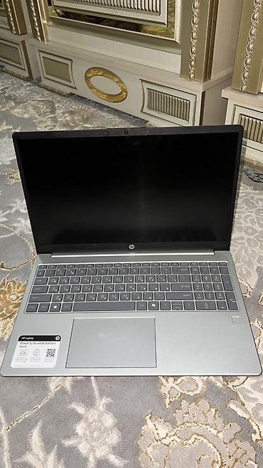 Ноутбуки HP: Ноутбук HP Laptop в серебристом корпусе. Универсальная модель для — 1