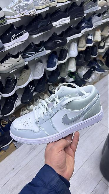 Кроссовки и спортивная обувь: Оптом обувь 🫰оригиналь 3500+онлайн — 16