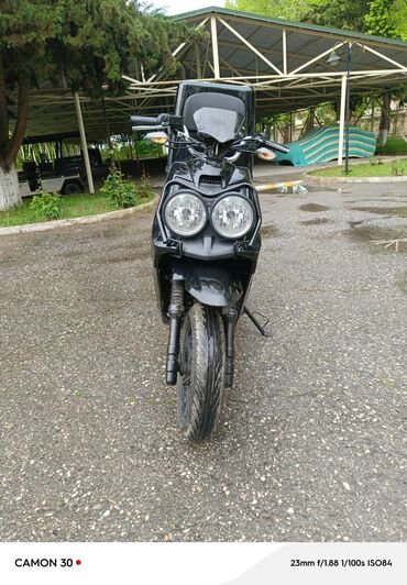 Mopedlər,skuterlər: Şəhər içi daşınma və çatdırılma üçün uyğun yük daşıma skuter - Rəng — 11