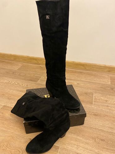 зимняя женская обувь: Сапоги, 38, цвет - Черный