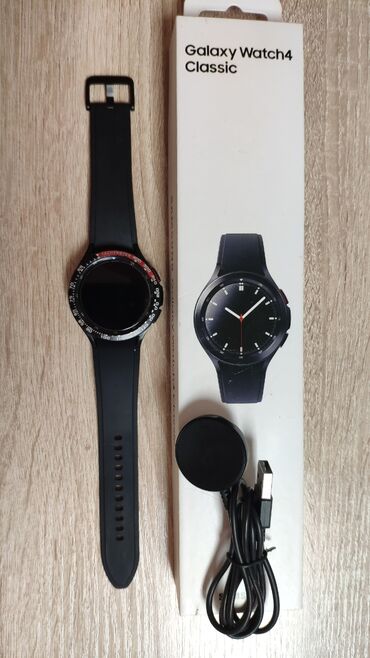 Galaxy Watch: Продаю часы. Есть комплект защиты корпуса чёрного, а также на безеле