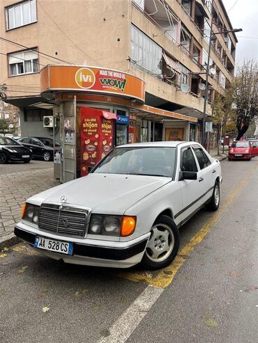 Mercedes-Benz 200: 2 l. | 1987 έ. Λιμουζίνα