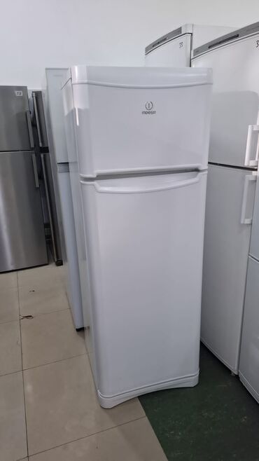 Техника для напитков: Indesit iki qapılı soyuducu - Brend: Indesit - Rəng: ağ - Üst kamera