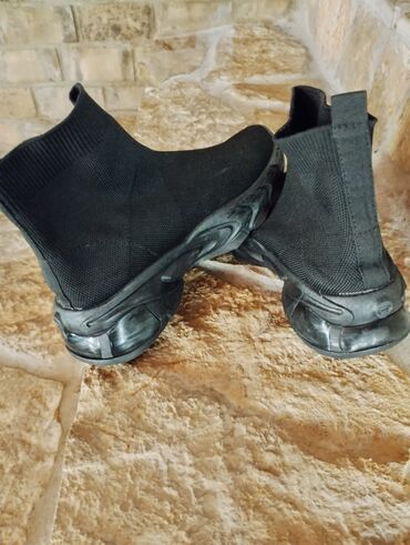 salonke broj 42: Ankle boots, 37