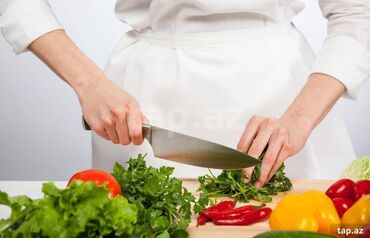 Əməkdaş axtarışı (vakansiyalar): Dominos pizza restoranına Pizzacı xanım ve beylər tələb olunur Yash