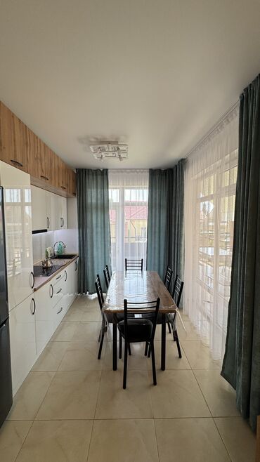 Иссык-Куль 2025: Коттедж, коттедж ЦО Евразия, Кара-Ой (Долинка), Охраняемая территория, Парковка, стоянка, Футбольное поле — 8