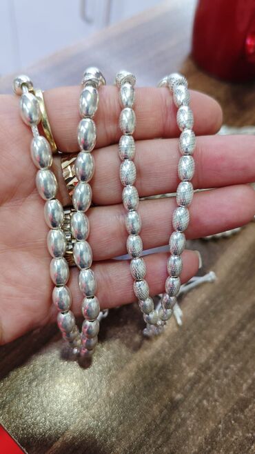 Təsbehlər: Gumuş tesbehler. 925 prob. Yenidir.qiymetler ferqlidir. Cekiye gore — 14
