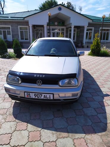 Volkswagen: Volkswagen Golf: 1998 г., 1.8 л, Механика, Бензин, Хэтчбэк