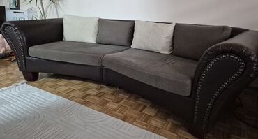 Sofe i kaučevi: Vrhunski cetvorosed koža -  mebl. Ovalnog dizajna jako zanimljiva — 3