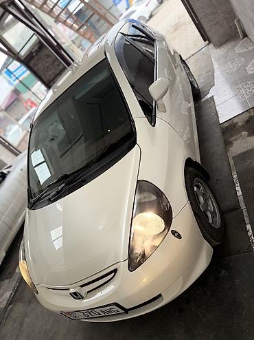 Honda: Honda Fit: 2003 г., 1.3 л, Вариатор, Бензин, Хэтчбэк — 4