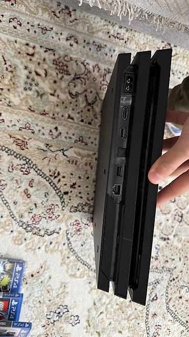 baldurs gate 3: Игровая консоль Sony PlayStation 4 Pro (чёрная) с полным комплектом и — 7