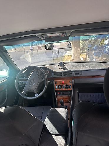 124 стиль: Mercedes-Benz W124: 1994 г., 2.2 л, Механика, Бензин, Седан — 10