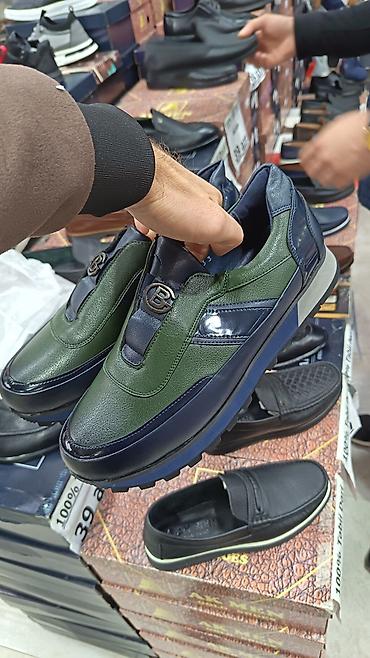 Kişi ayaqqabıları: Kişi slip-on ayaqqabıları - Model: bağsız slip-on - Rəng: tünd yaşıl — 1